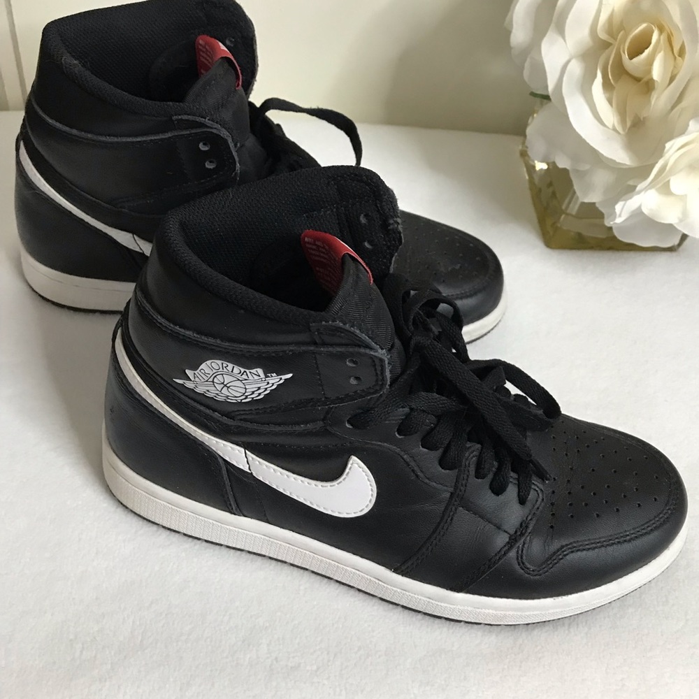 Pre-own Nike Jordan 7 1/2